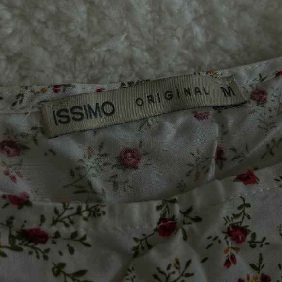 Vintage red rose top. - Picture 3 of 3